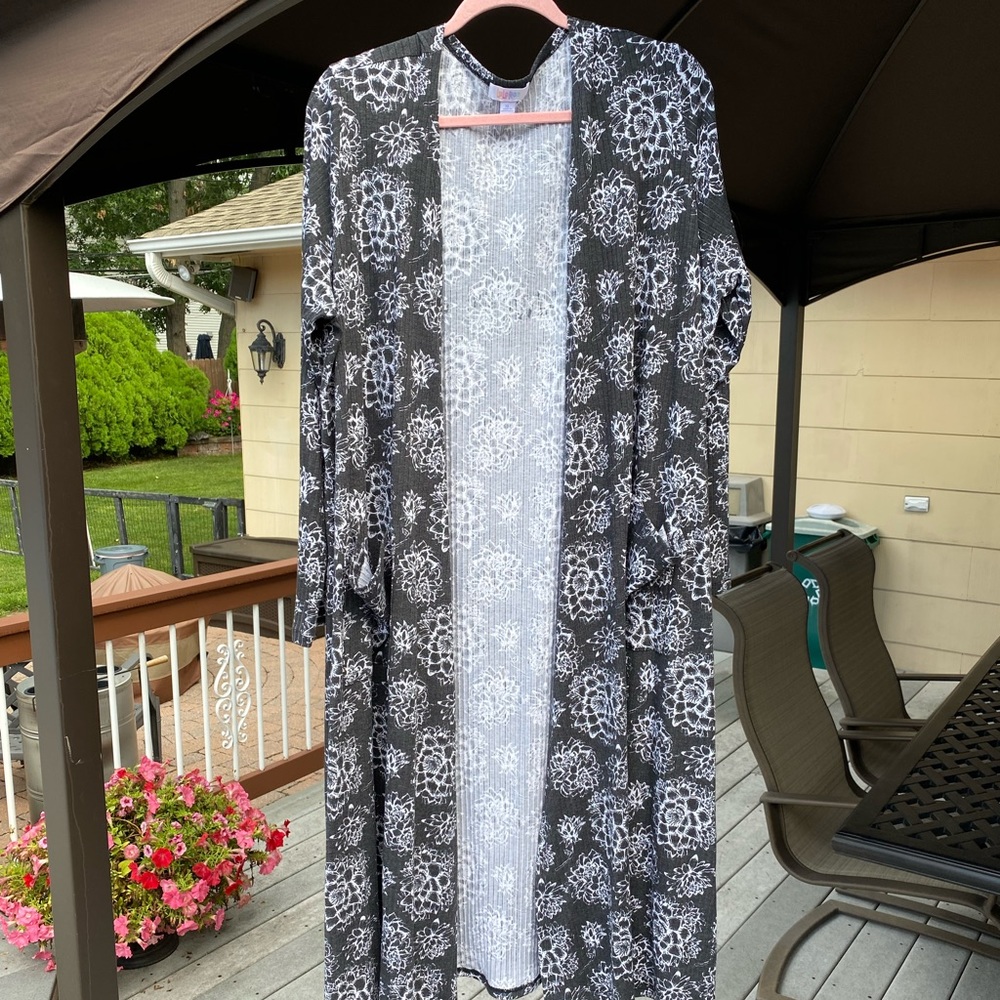 Lularoe Sarah
